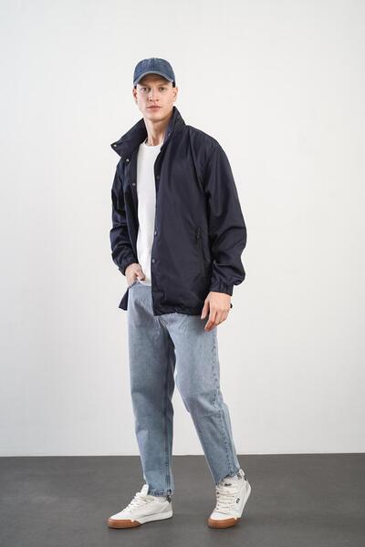 king brich Оверсайз дощовик унісекс з регульованим капюшоном, застібкою спереду та принтом на спині