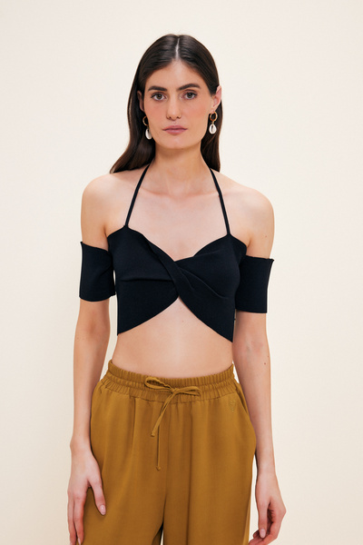 Love My Body Moda Tutkusu Detaylı Crop Triko Bluz