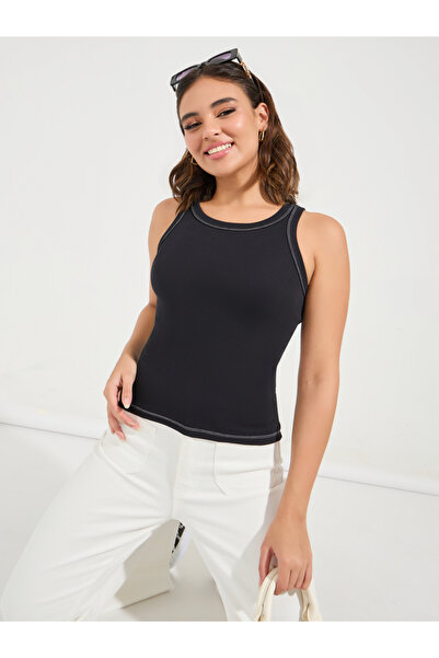 Styli الصلبة جولة الرقبة Racerback التباين خياطة تانك الأعلى