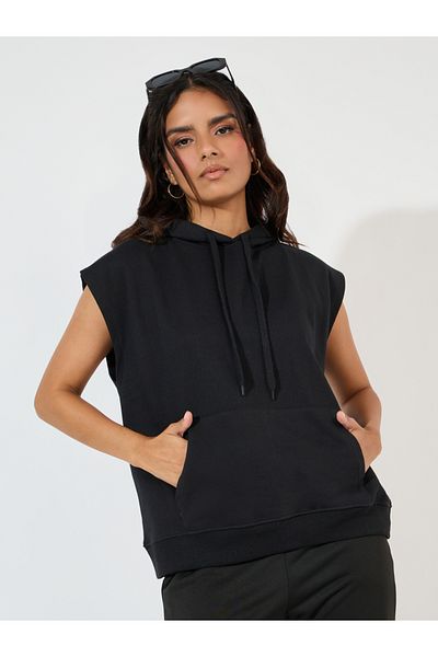 Styli Regular Fit Sleeveless Hoodie with Dropped Shoulder