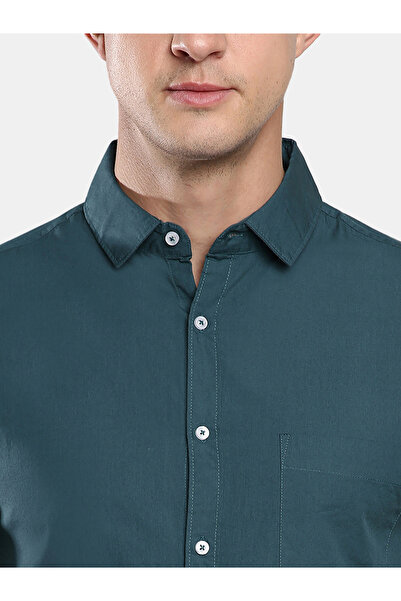 Dennis Lingo By Styli Chest Pocket Detail Shirt with Long Sleeves