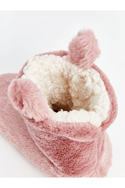 LC Waikiki LCW STEPS Nakış Detaylı Pelüş Kız Çocuk Ev Botu (W4)