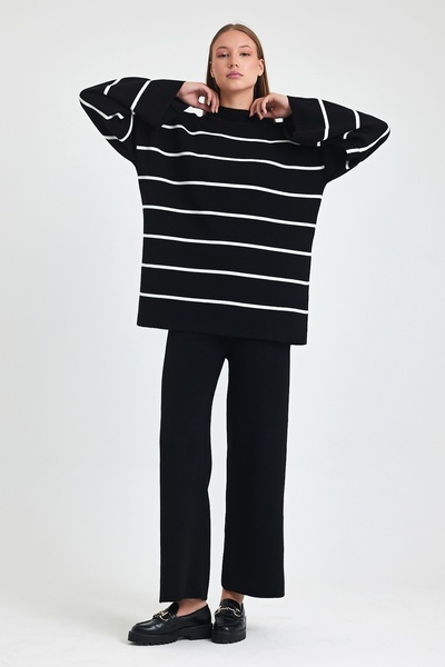 Chiccy Set de tricotaje supradimensionate cu mânecă lungă, guler cu dungi neg...