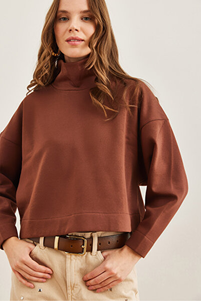 Olalook Kadın Kahverengi Dik Yaka Yarasa Crop Şardonlu Sweatshirt SWT-19000679
