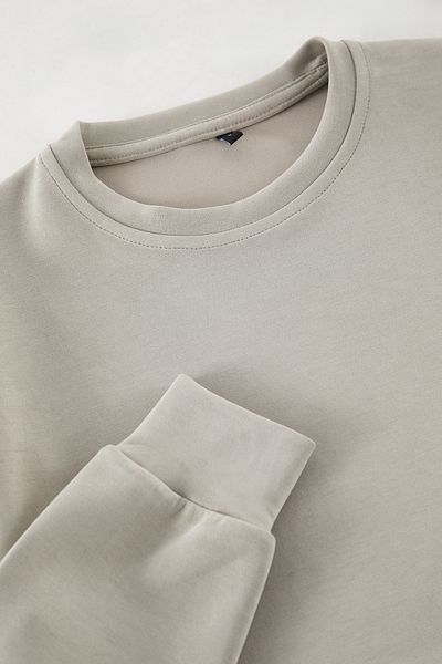 Trendyol Collection Zelená Více udržitelná mikina s normálním střihem Soft Modal Blended No-Sweatshirt TMNAW25SW00186
