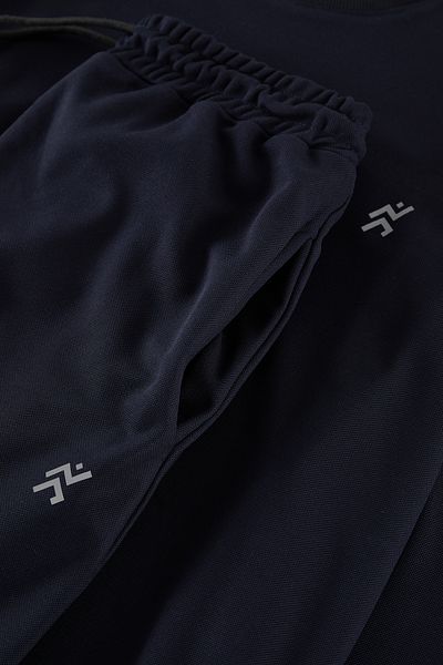 Trendyol Collection Σετ αθλητικής φόρμας Navy Blue με υφή Basic - Κανονική εφαρμογή TMNAW25EM00016