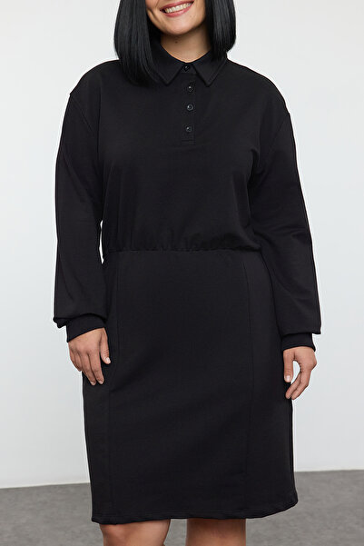 Trendyol Curve Černé rovné polokošile Mini pletené šaty větší velikosti Tbbaw25Ah00084