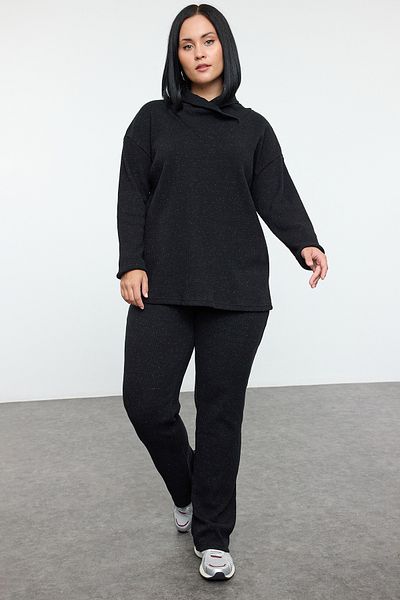 Trendyol Curve Schwarzer gestrickter Plus-Size-Unterteil-Oberteil-Anzug TBBAW25CP00020