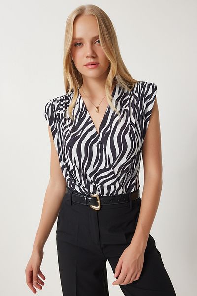 Happiness İstanbul Damen-Strickbluse ZH00014 in Schwarz und Weiß mit umwickeltem Kragen und gepolstertem Druckknopfverschluss