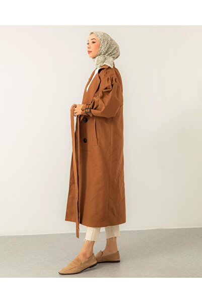 Meri Store Omuz Pileli Kahve Trençkot