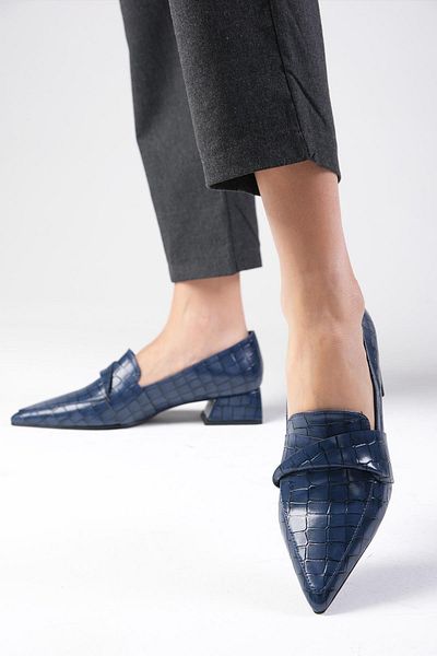 Mio Gusto Vilda Navy Blue Pointed Toe Women's Short Heeled Shoes
