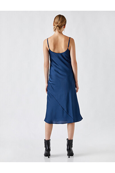 Koton Σατέν Μίντι Φόρεμα με λαιμόκοψη με λεπτές τιράντες