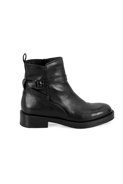Desa Kadın Siyah Toka Aksesuarlı Deri Bot