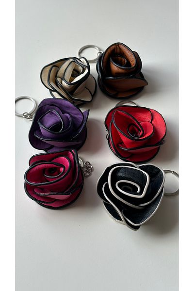 Âlâ Atelier Black Leather Rose Flower Keychain Bag