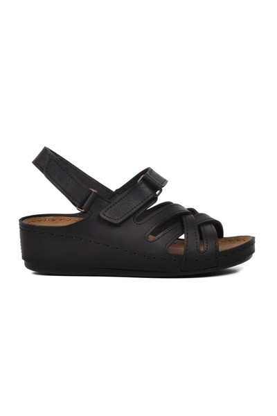 KOCAMANLAR أريان 09-985 صنادل نسائية أورثوبيدية موصى بها من د.ر باللون الأسود