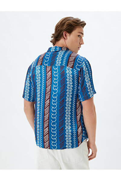 Koton Kısa Kollu Gömlek Geometrik Baskılı Viskon Regular Fit