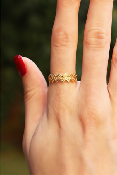Saint Charmes Gold Color Zigzag Detailed Adjustable Ring