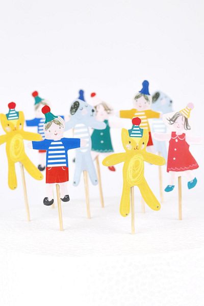 Le Mabelle Multicolored Children's and Animal Themed 10-Piece Toothpick Cake Decoration Set