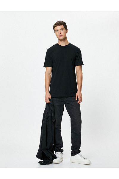 Koton Ποδηλατικό λαιμόκοψη - Basic T-Shirt, κοντό μανίκι και λεπτή εφαρμογή από βαμβάκι