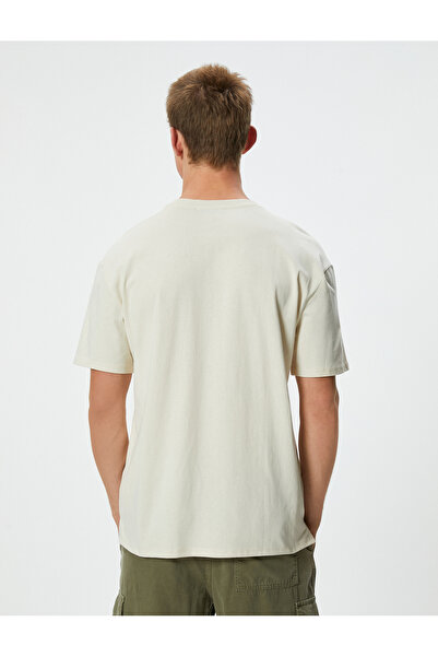 Koton Oversize Tişört Cep Detaylı Bisiklet Yaka Kısa Kollu Pamuklu