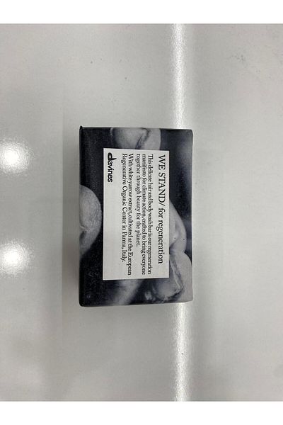 Davines صابون غسل الشعر والجسم يوفر ترطيبًا ولمعانًا للشعر بخلاصة نبات السيف