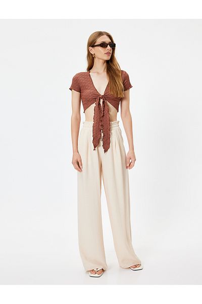 Koton Viscose Trousers with Pockets - Wide Leg, Elastic Waist and Pleat Detail