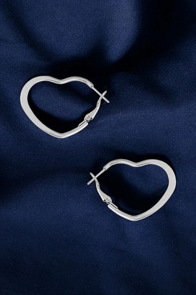 Çlk Accessories حلق على شكل قلب من الفولاذ المقاوم للصدأ (30 ملم)