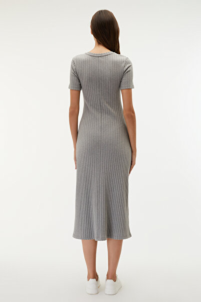 Mudo A FORM KISA KOLLU UZUN ELBİSE