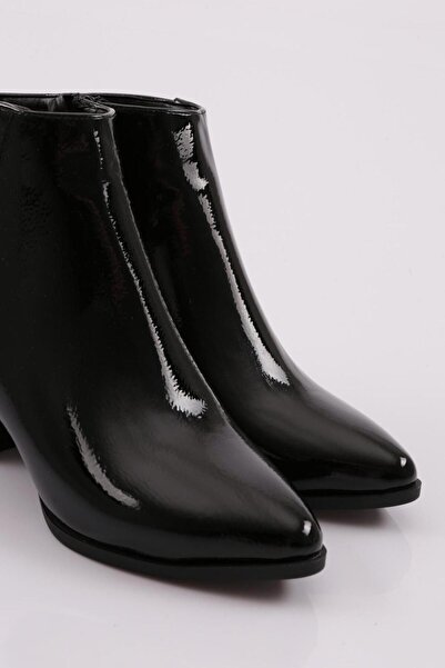 DGN Kadınsivri Burun Topuklu Bilek Bot Siyah Kırışık 291918212674