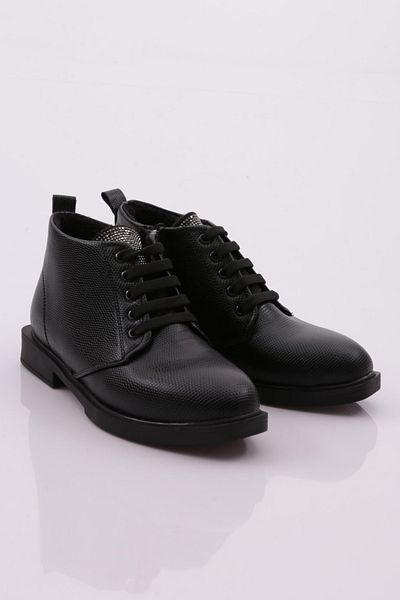 DGN Women's Lace-Up Ankle Boots Black Vizard 33321097