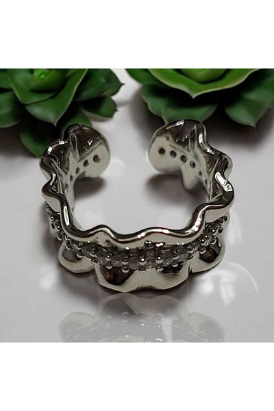 Öze Aksesuar Cartilage Earrings 2 Special Series - Comfortable and Stylish