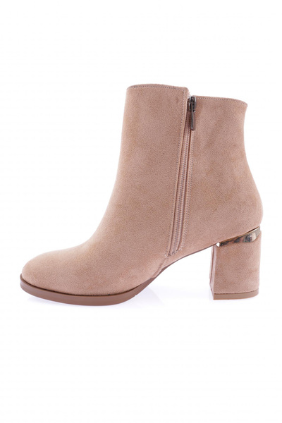 DGN Γυναικείες μπότες με φερμουάρ στο πλάι με τακούνι Nude Suede 5172534