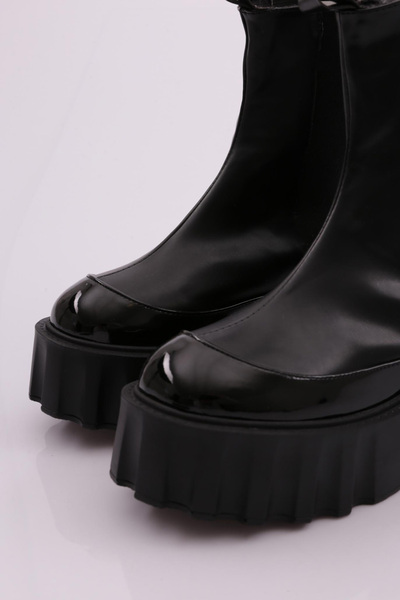 DGN Dámské kozačky na podpatku se silnou podrážkou v černé černé lakované kůži 15299153118