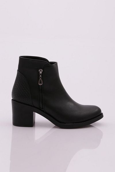 DGN Women's Zippered Boots Black 53793138