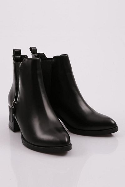 DGN Women's Zippered Heeled Boots Black 1011103275