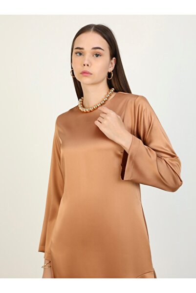Refka Asimetrik Kesim Saten Tesettür Elbise - Camel - Refka