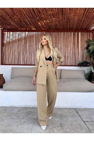 cn novembersun Women's Beige Blazer Jacket Pants Suit
