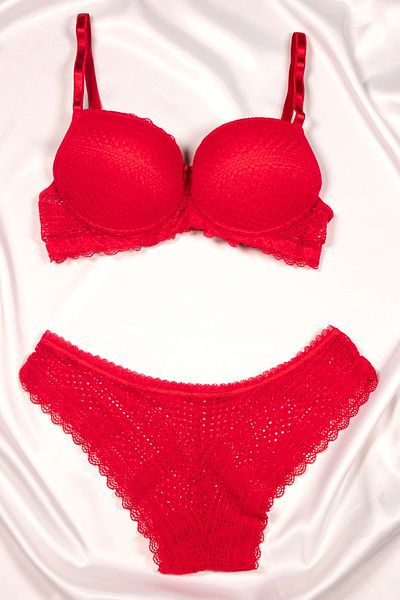 LikeSwan Red Padded Underwire Lace Gathering Underwear Set