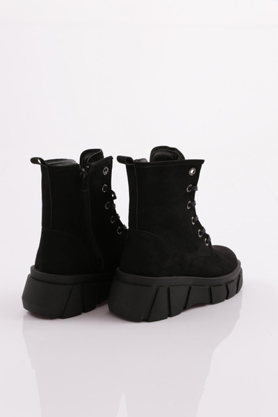 DGN Černé semišové dámské boty – na zip a silná podrážka