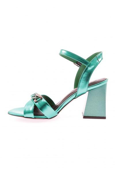 DGN 847-23Y Women's Cross Strapped Twisted Accessory Heeled Sandals