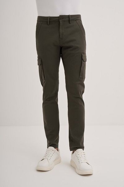Cazador CAZ 0012 Khaki Cargo Pants - 24KCEEDT0012 Model