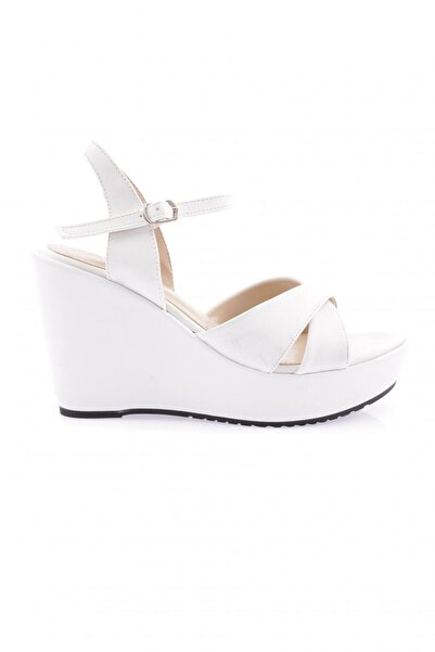 DGN 2203 Women's Wedge Sole Shoes