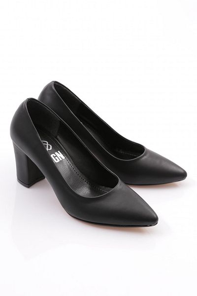 DGN 126 Model Women's Thick Heel Shoes