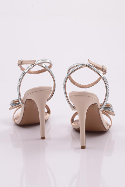 DGN Kadın Taş Fiyonk Detaylı Abiye Bej Saten 21723236