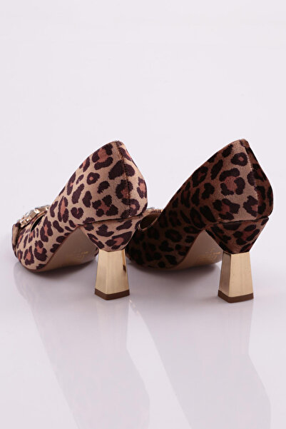 DGN Women's Stone Detailed Heeled Shoes Leopard Velvet 4110112821