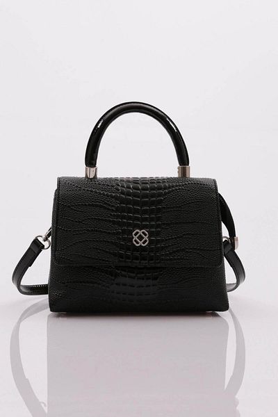 DGN 3051 Women's Flap Sleeve Bag