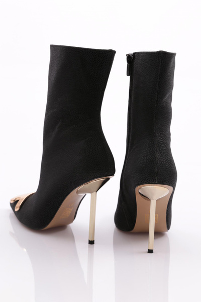 DGN Kadın Önü Amblemli Topuklu Bot Siyah Noktalı 91123557