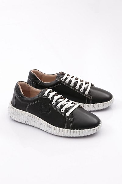 DGN Women's Lace-Up Sneaker Shoes Black 266102623