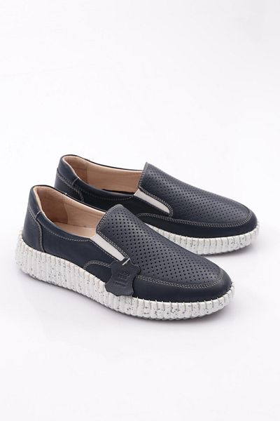 DGN P60 Women's Comfort Shoes