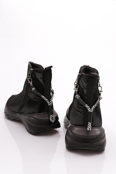 DGN 703 Kadin Taşli Bot